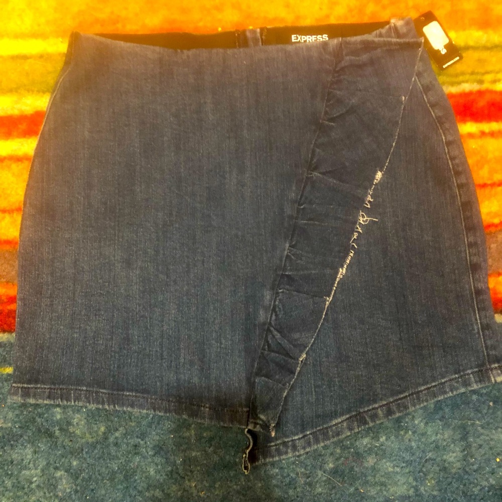 Cutest Denim Express Skirt!